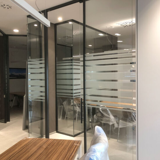 Design Arredo Uffici Scrivanie Pareti Divisorie cuneo saluzzo